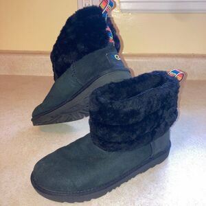 UGG Suede Boots Mini Fluff Quilted Sz 7 EU 38 Black Slip On Fur Top 3 Color Logo
